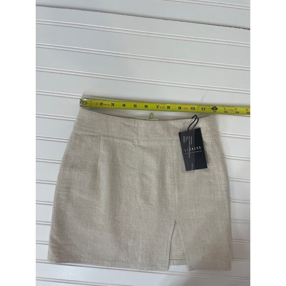 Asos & Lioness Women’s White Long Sleeve Top & Mini Skirt Bundle Of 2 Size XXS - Picture 10 of 11